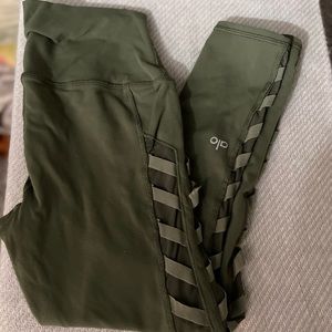 ALO olive green leggings